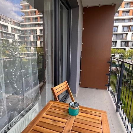 1 Room Apartment With Terrace, Slnecnice Bratysława Zewnętrze zdjęcie